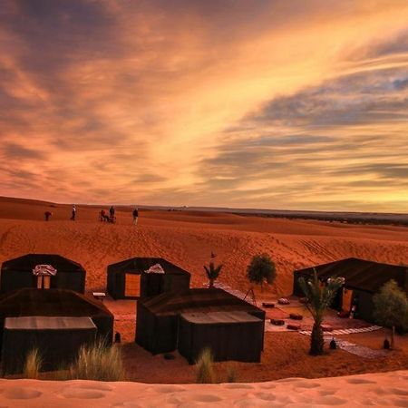 Camp Sahara Holidays M'Hamid El Ghizlane Exterior foto