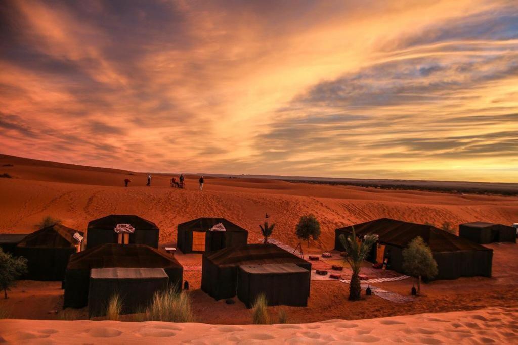 Camp Sahara Holidays M'Hamid El Ghizlane Exterior foto
